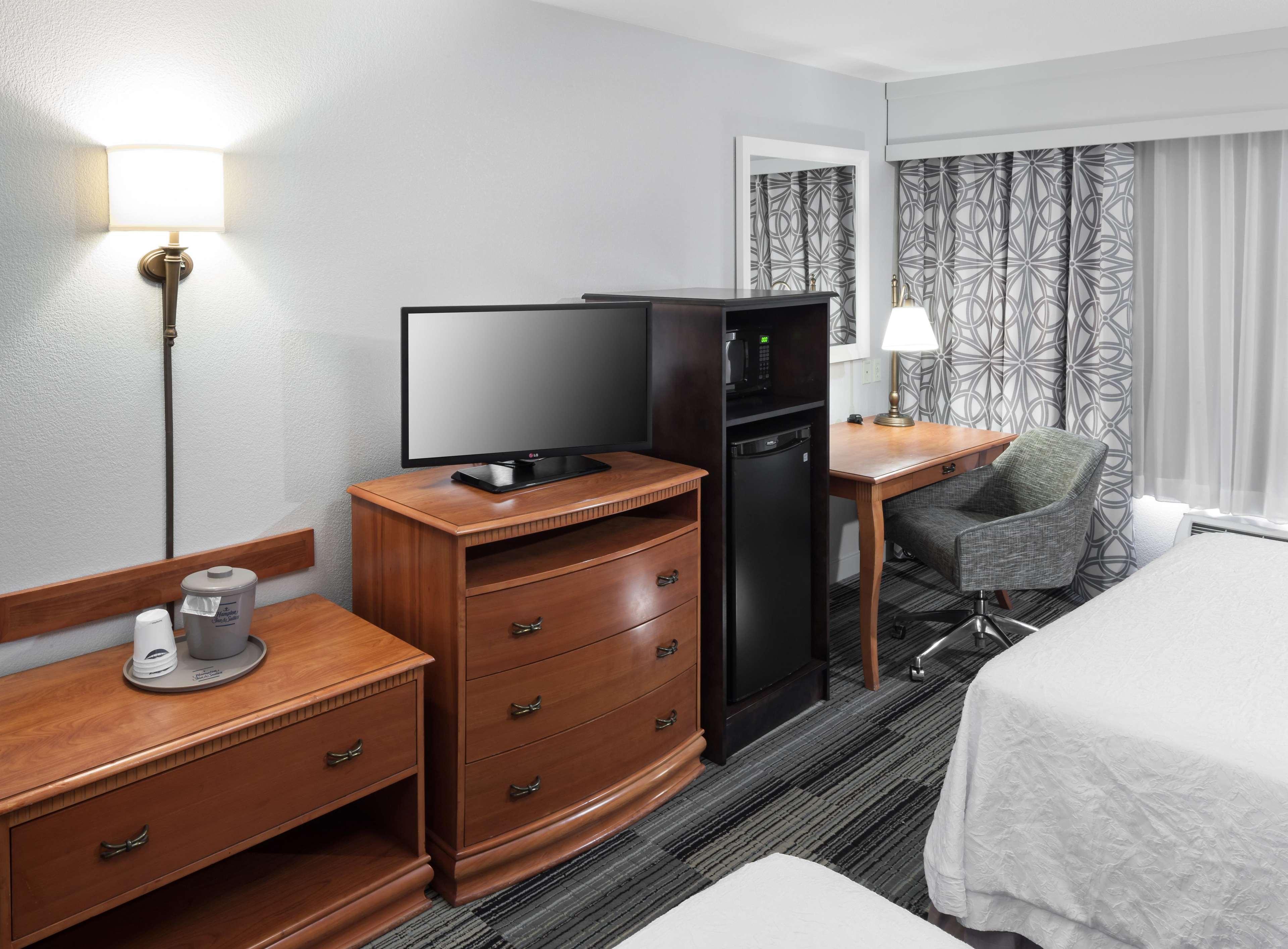 Hampton Inn & Suites Tulare Extérieur photo