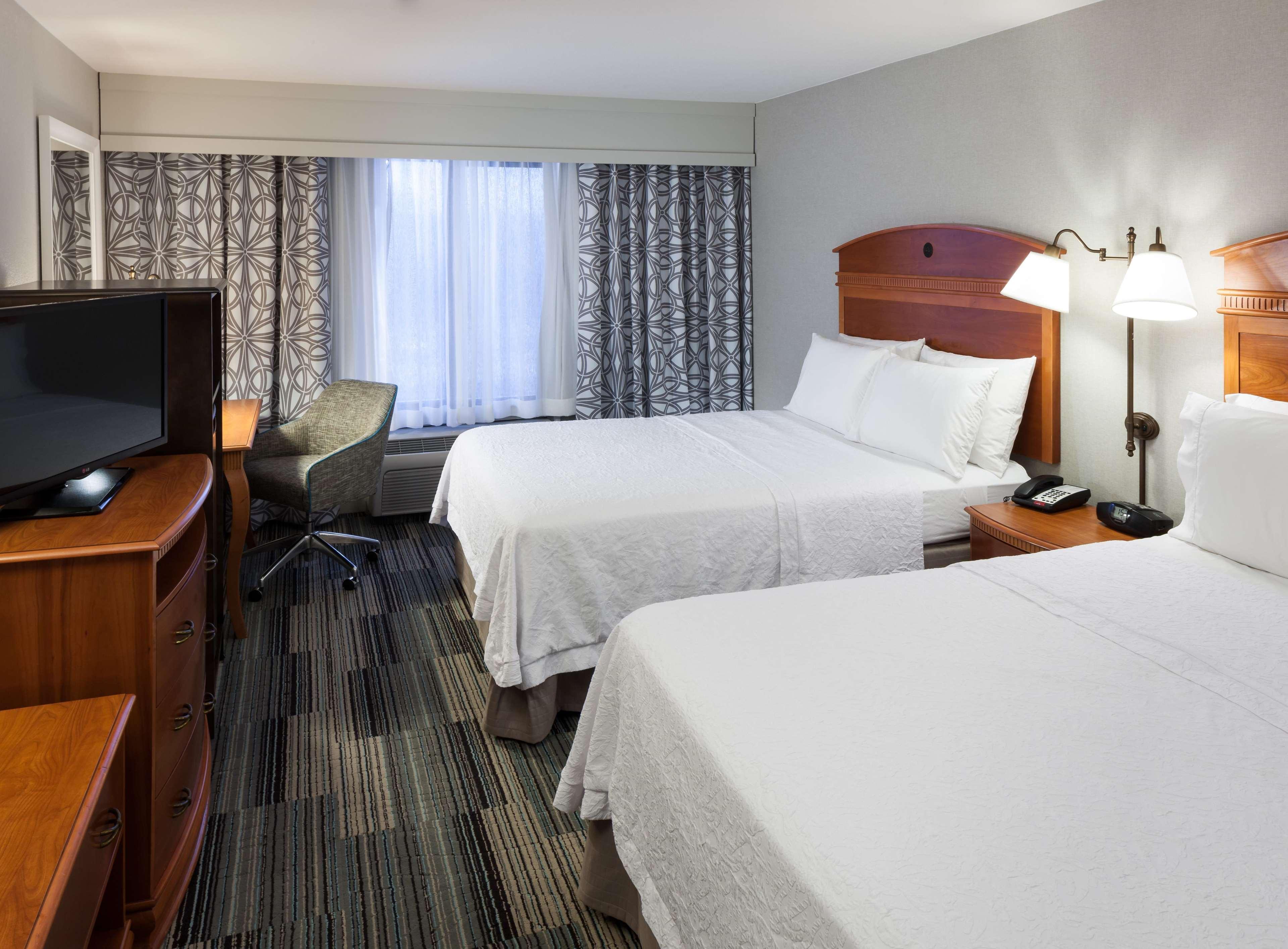 Hampton Inn & Suites Tulare Extérieur photo