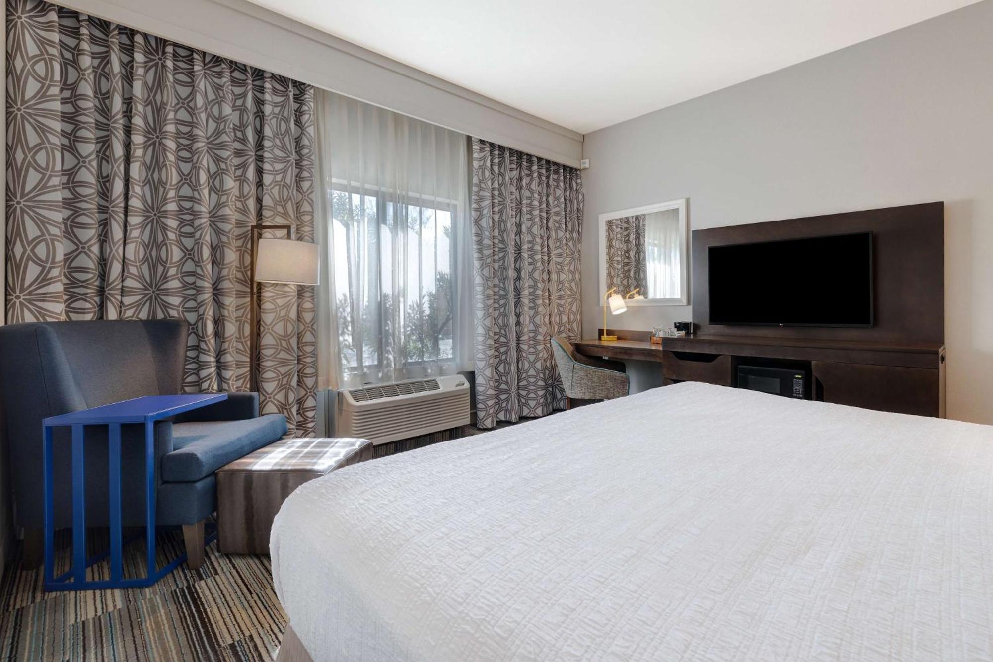 Hampton Inn & Suites Tulare Extérieur photo