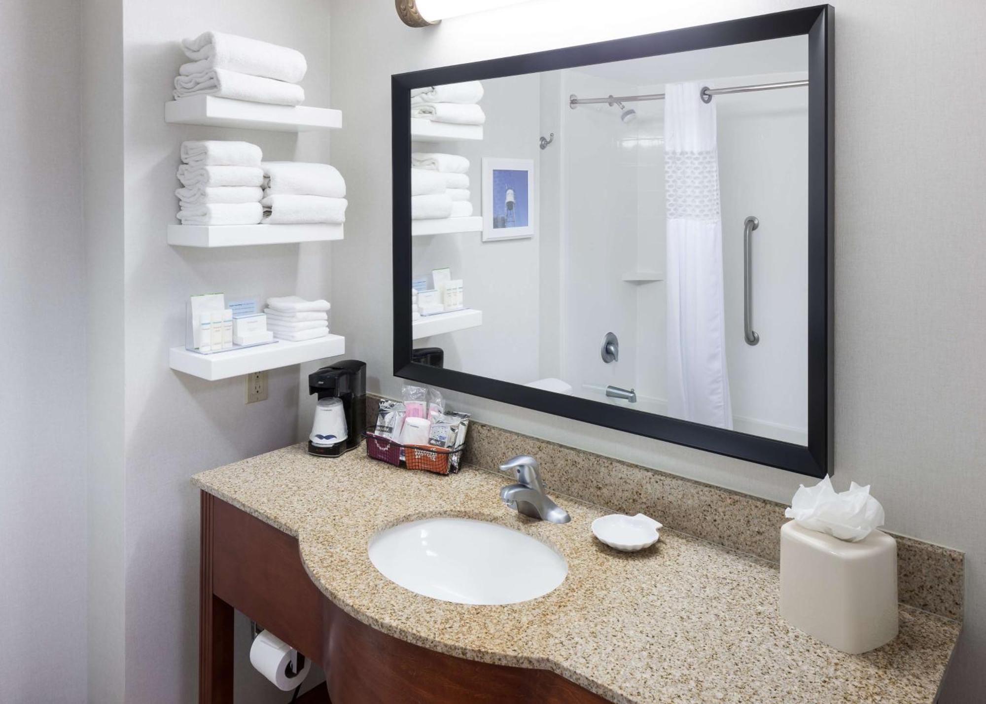 Hampton Inn & Suites Tulare Extérieur photo